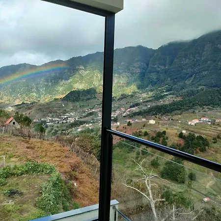 Hillslope House بيت للعطل