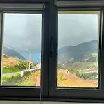 בית נופש Hillslope House