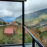 Hillslope House בית נופש São Vicente