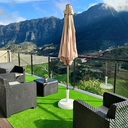 Casa de Férias Hillslope House São Vicente