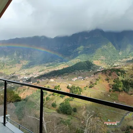 Hillslope House Nyaraló *