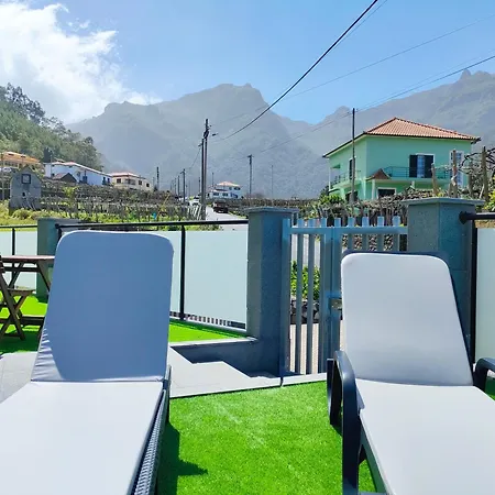 Hillslope House * Sao Vicente (Madeira)