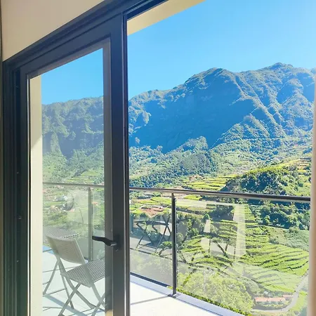 Holiday home Hillslope House *