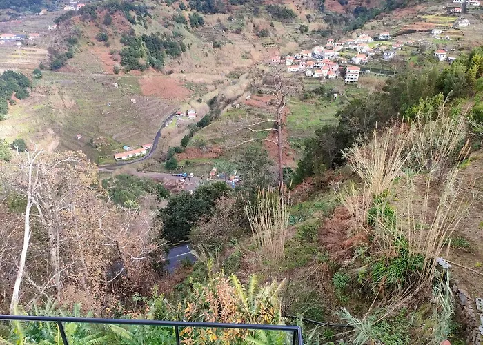 Hillslope House 度假居 São Vicente